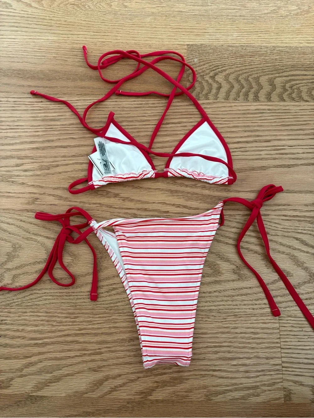 Frankie’s Bikinis set